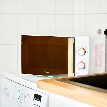 Apartment Stadtfeldnest - Boxspringbett - Waschmaschine - 55 Zoll Smart-tv - Netflix Inklusive - Arbeitsplatz